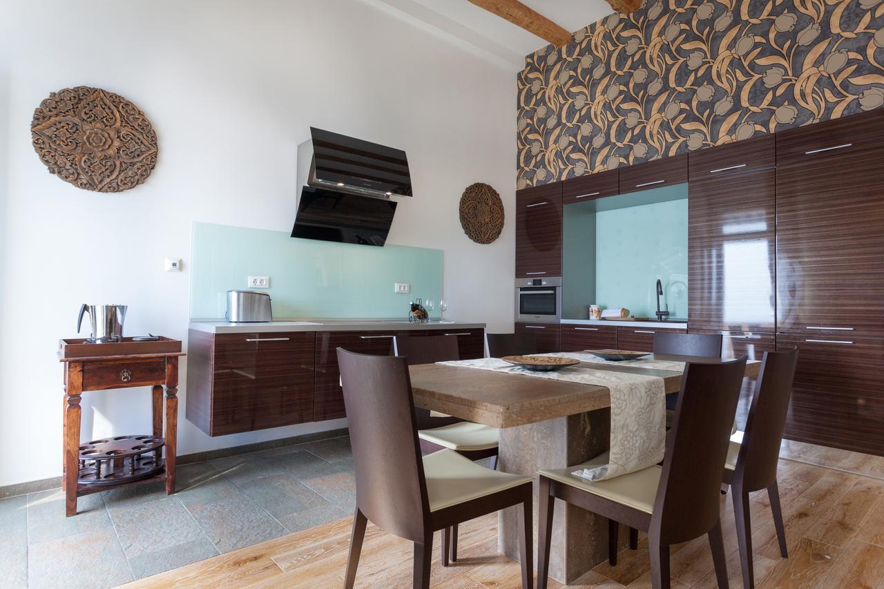Luxury Beachfront Apartment Banje Dubrovnik Exterior photo
